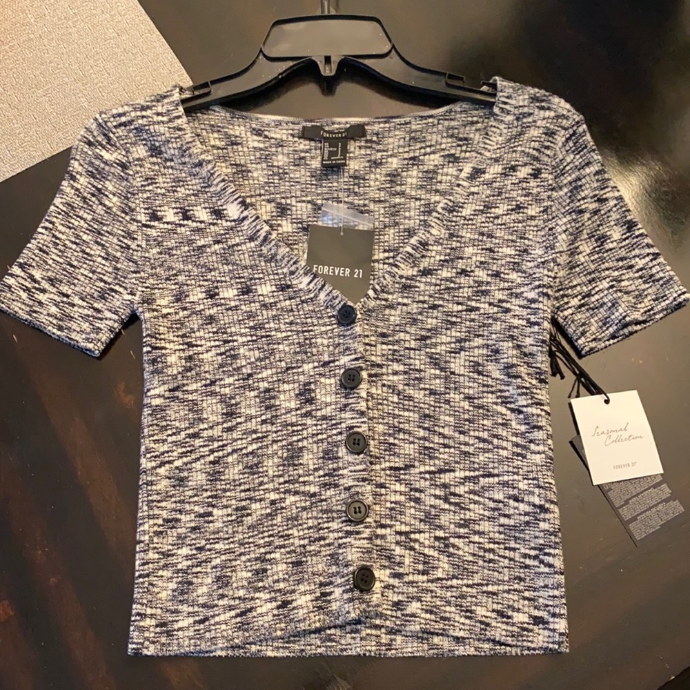 Forever 21 - short sleeve black/ white t-shirt